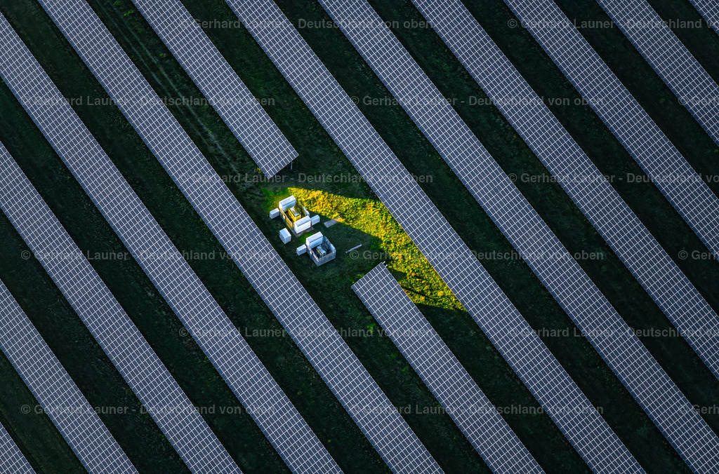 3905433 | Solarfeld bei Stadtschwarzach