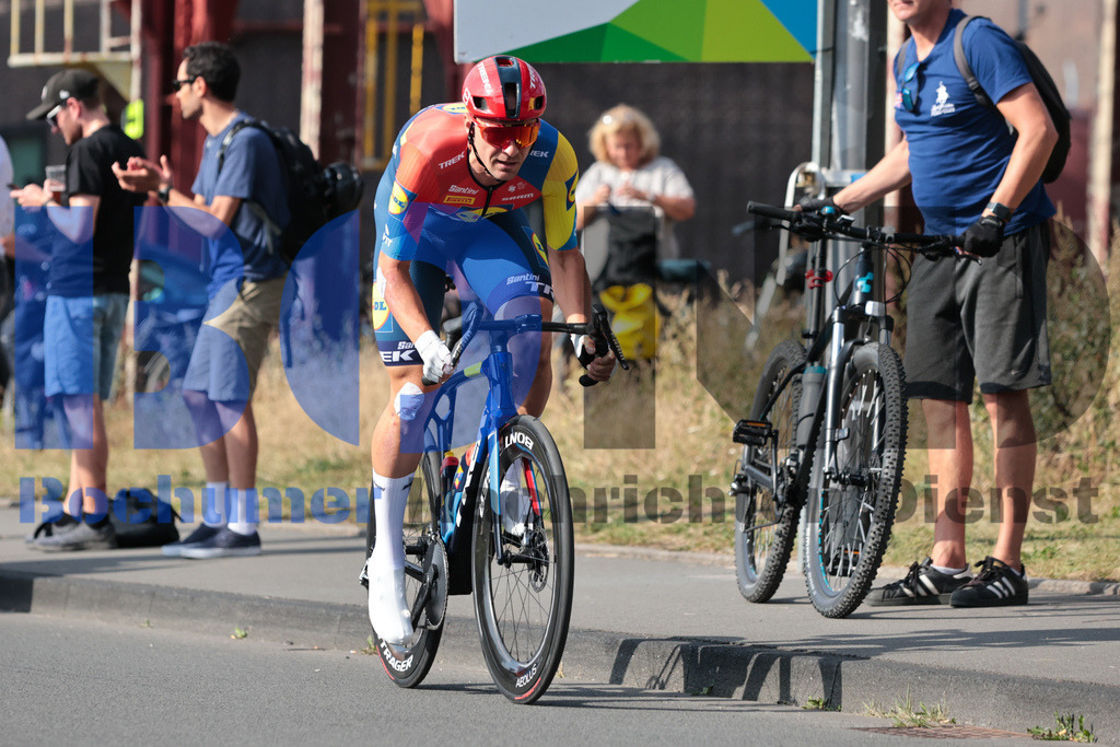 SES_DEUTOU20250820-61 | bond - Realisiert mit Pictrs.com