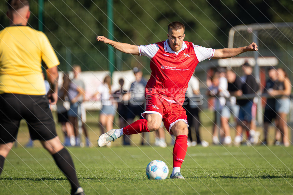 20260808_Picselweb-Fotografie_1R3_0881 | Dein Fotograf aus dem Landkreis Stade für Sport und Events - Realisiert mit Pictrs.com