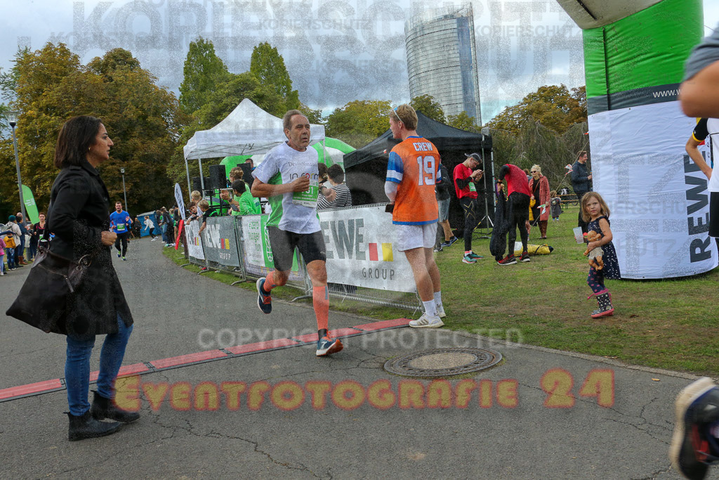 220925_1330_EX1_1096 | Sportfotografie im Rhein-Sieg Kreis, Köln, Bonn, NRW, Rheinland Pfalz, Hessen, etc. Unser Tätigkeitsfeld umfasst den Laufsport vom Volkslauf über den Marathon, Duathlon, Triathon bis zum Ultralauf wie Kölnpfad Ultra oder Schindertrail.