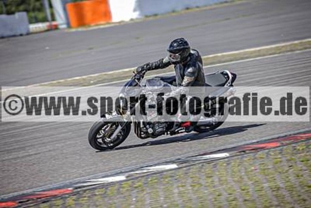 pube8526 | Professionelle Fotos von Sportveranstaltungen, aber auch Hochzeiten und anderen Events. - Realisiert mit Pictrs.com
