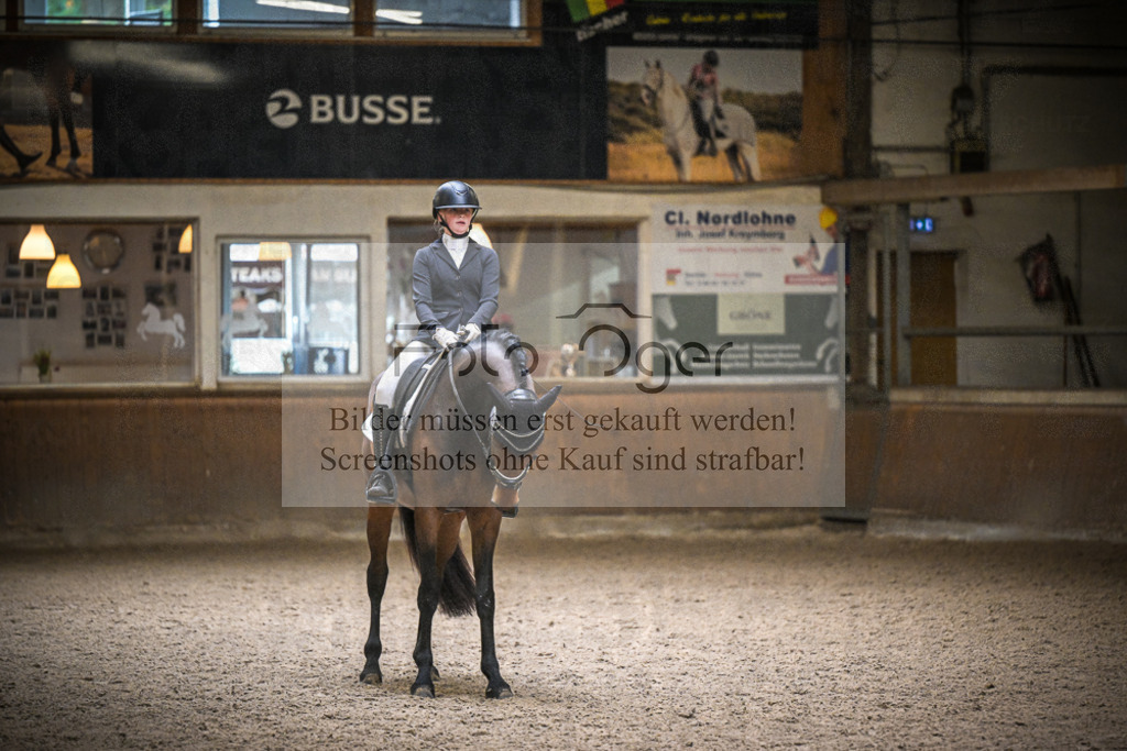 DOS_1084 | Entdecke hochwertige Reitturnierfotos von Foto Oger. Professionell, emotional und authentisch – jetzt Lieblingsmomente im Shop bestellen.Deutschlandweite Turnierfotografie. - Realisiert mit Pictrs.com