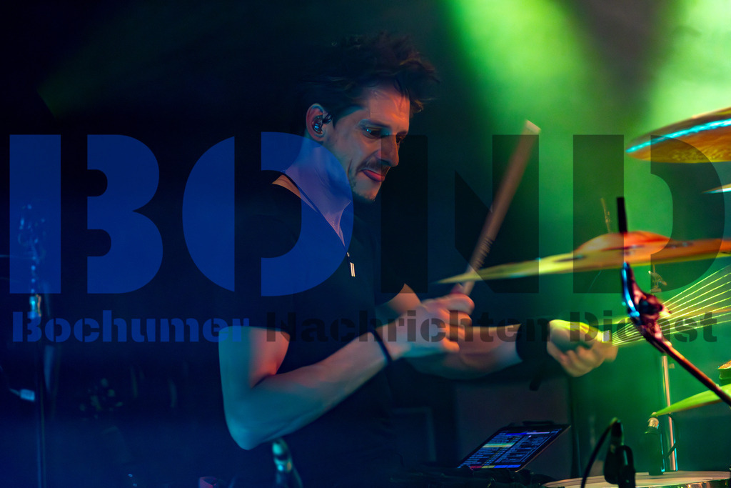 SES_NURDIO20250102-64 | bond - Realisiert mit Pictrs.com