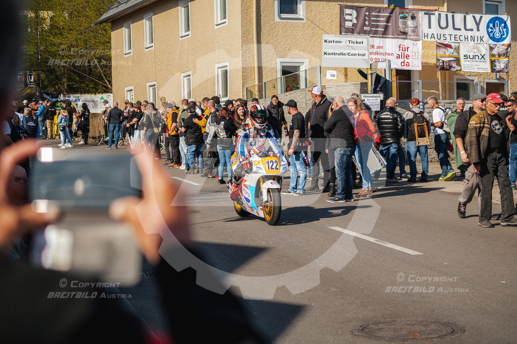 1321 - Bergrennen Landshaag2026 | BREITBILD Austria Webshop

Finde Fotos von: Breitbild, Breitbild Austria, Landshaag, Europeanbikers, KTM, BMW, Bergrennen, Bikeporn, Carporn, Bikes, Cars, Fotografie, Oberösterreich, Österreich, Berufsfotograf, Motorradteile Ganster, Julbach, Pannoniari - Realisiert mit Pictrs.com