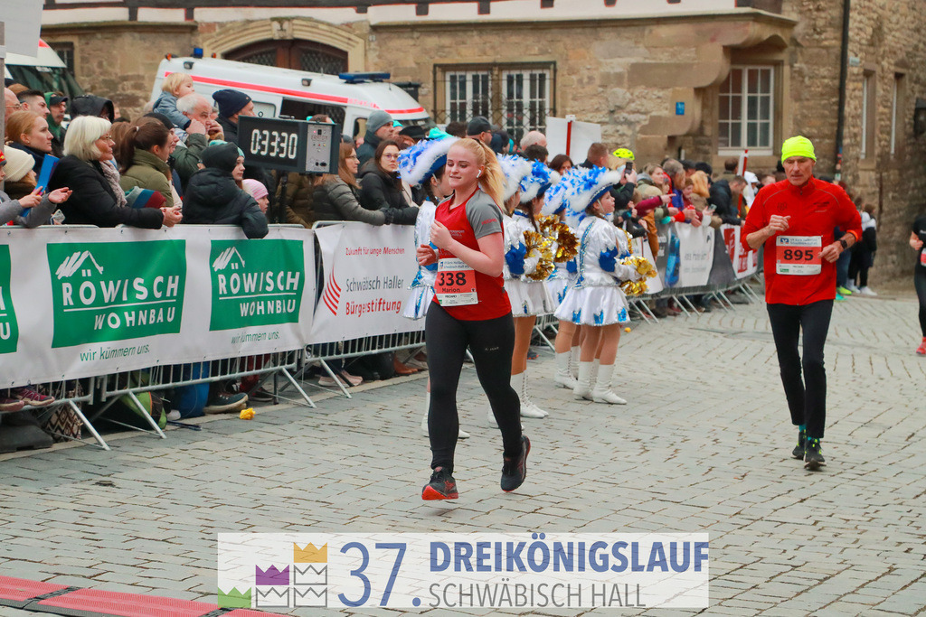 VR Bank Hauptlauf 10000m | 3 Koenigslauf 2023 - Realisiert mit Pictrs.com