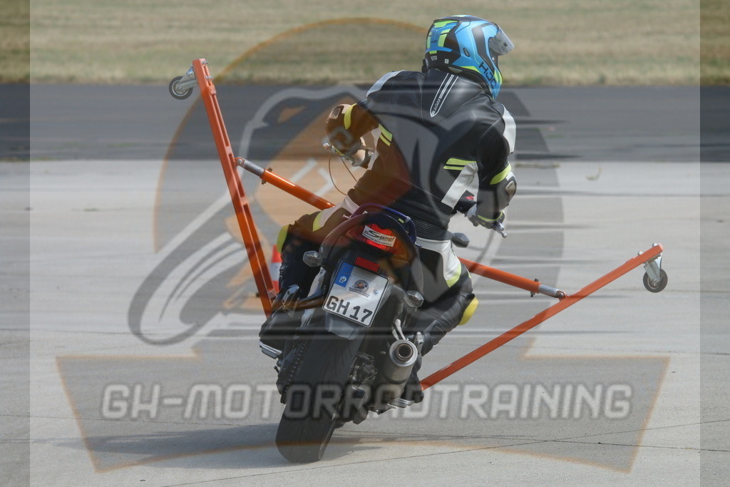 IMG_3431 | gh-motorradtraining-foto.de - Realisiert mit Pictrs.com