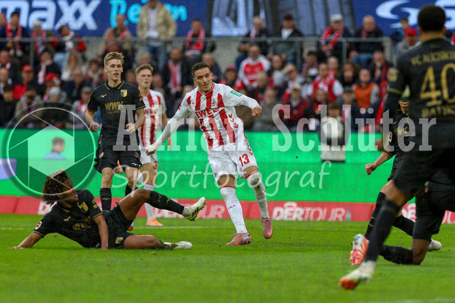 1. FC Köln vs FC Augsburg - 1. Bundesliga  | Köln, Deutschland, 18.10.25:   Said El Mala (1. FC Köln) erzielt das Tor zum 1:1 waehrend des Spiels der 1. Bundesliga zwischen  1. FC Köln vs FC Augsburg im RheinEnergieStadion(Foto von Brauer-Fotoagentur / Adrian Schlueter)