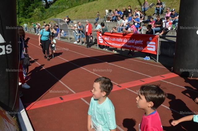 17-09-36_ | Meisterchip Fotoshop - Realisiert mit Pictrs.com