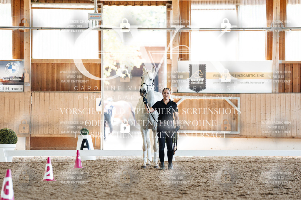 CK907707 | Turnierfotografie Pferdefotografie Trier Rheinland-Pfalz Pferdesport Reitsport Tierfotografie Sportfotografie Pferdevideo Pferdevideografie Equestrianvideography equestrianphotography  - Realisiert mit Pictrs.com