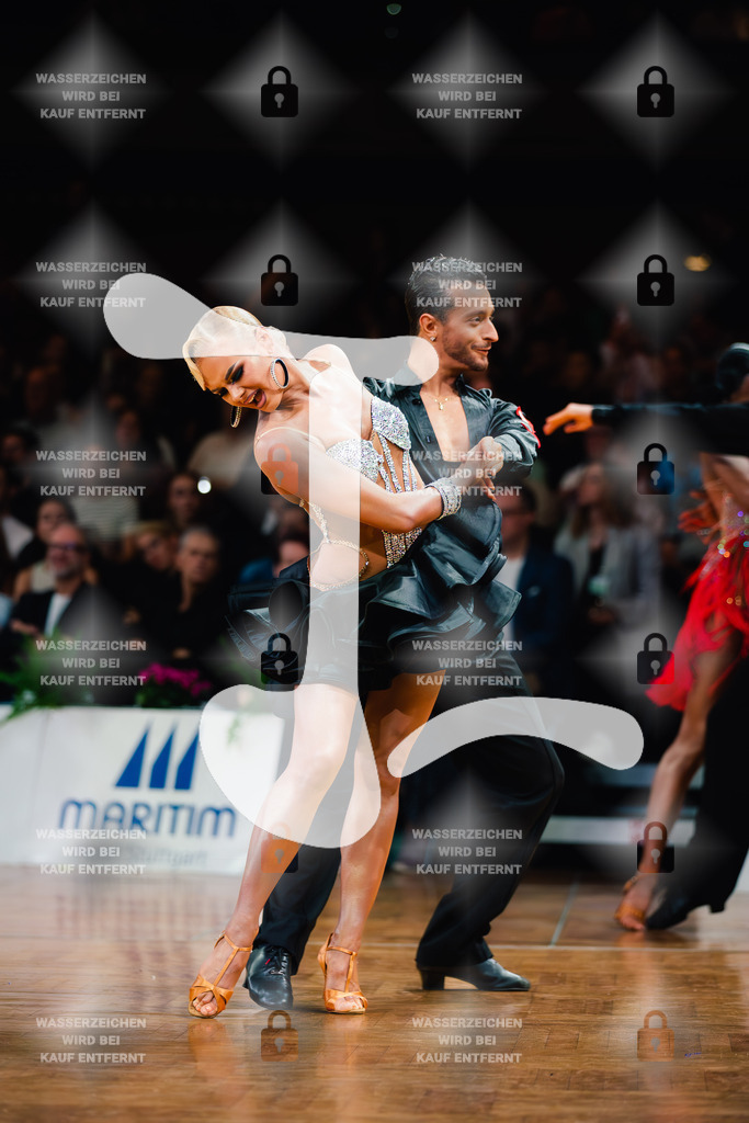 GOC 2025 - WDSF GrandSlam Latin 13th (213) Vicenc Torremade _ Megija Dana Morite (Latvia)-2025-08-23-2766 | Webshop for digital downloads and prints of dance sport, event & show photographer Julian Link - Realisiert mit Pictrs.com