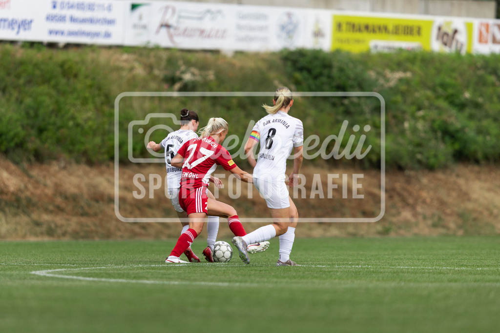 Fußball I Frauen I Testspiel I SpVg Aurich - DJK Arminia Ibbenbüren I 15345 | realhellocedii - Realisiert mit Pictrs.com