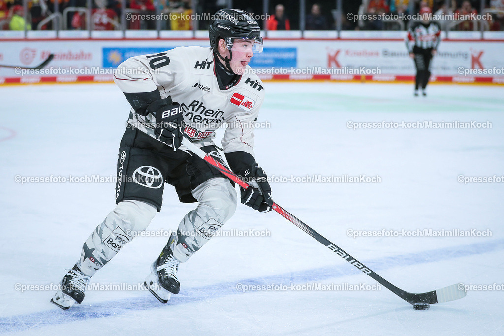 DueDEL25022401079 | 25.02.2024, Düsseldorf, Eishockey, Penny DEL, 49. Spieltag, PSD-BANK Dome, Düsseldorfer EG - Kölner Haie: Justin Schütz (Kölner Haie)