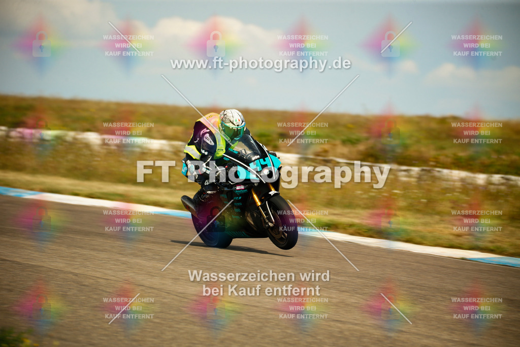 _MOT6221 | Hier findet Ihr Bilder von Touristenfahrten auf der Nürburgring Nordschleife oder von anderen Veranstaltungen die ich besucht habe. Viel Spass beim Durch Schauen 