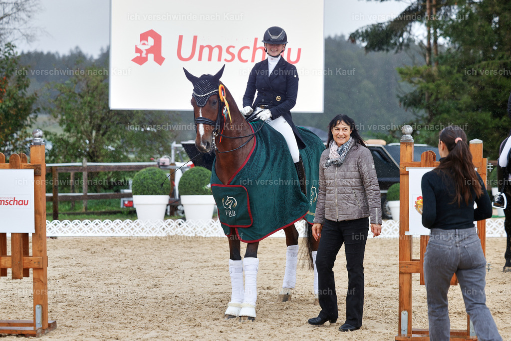 07-Siegerehrung-DRESSUR  S___  -StoibPH-5095 | working equitationturnier fotograf videograf stoibphotography marixx film working equitation deutschland reitsport turnierfotografie eventfotografie equestrian events