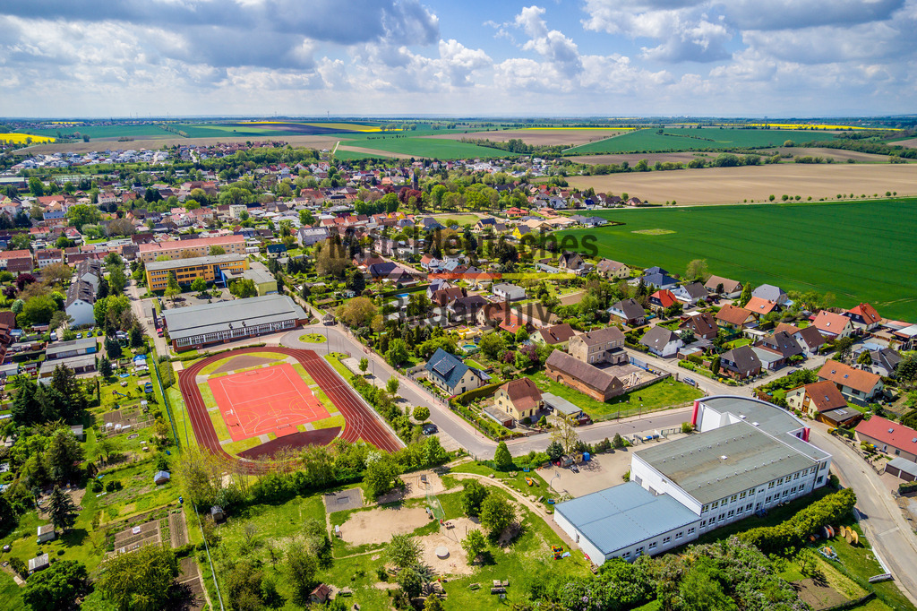 Niederndodeleben Grundschule Am Mühlenberg und Sportplatz-0027 | Niederndodeleben - Realisiert mit Pictrs.com