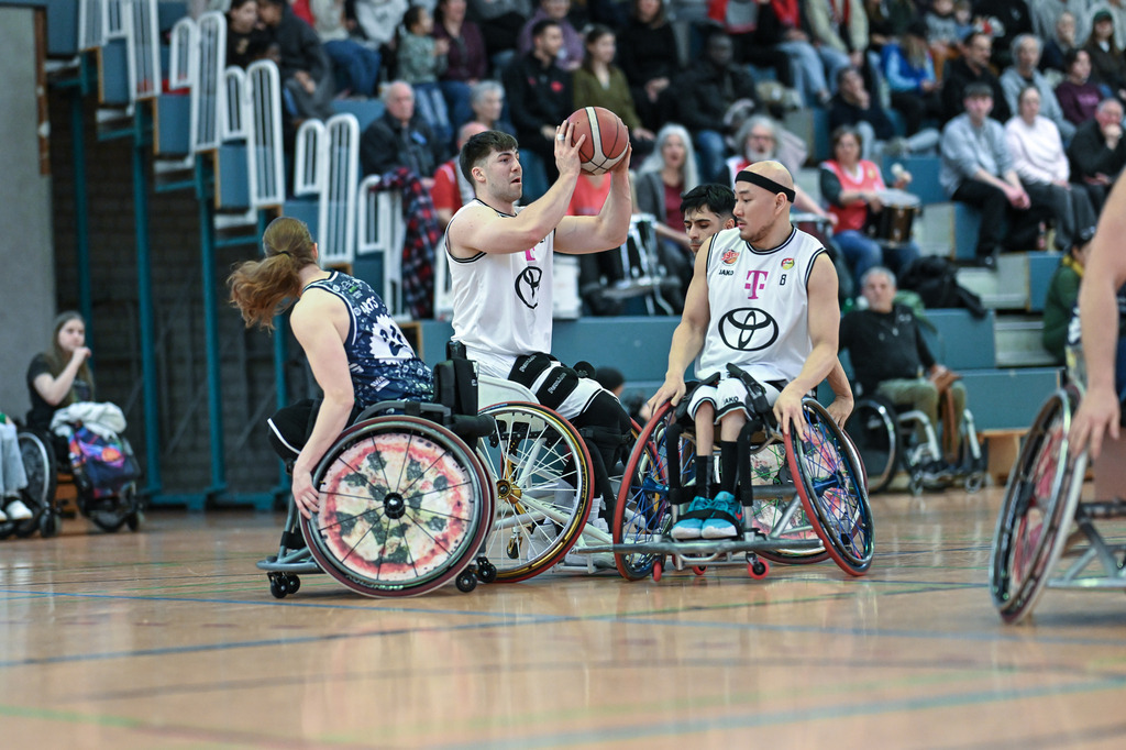 gml_026 | Fotos von Basketballspielen aus dem Raum NRW fotografiert von Gero Mueller-Laschet und Daniel Schaefer - Realisiert mit Pictrs.com