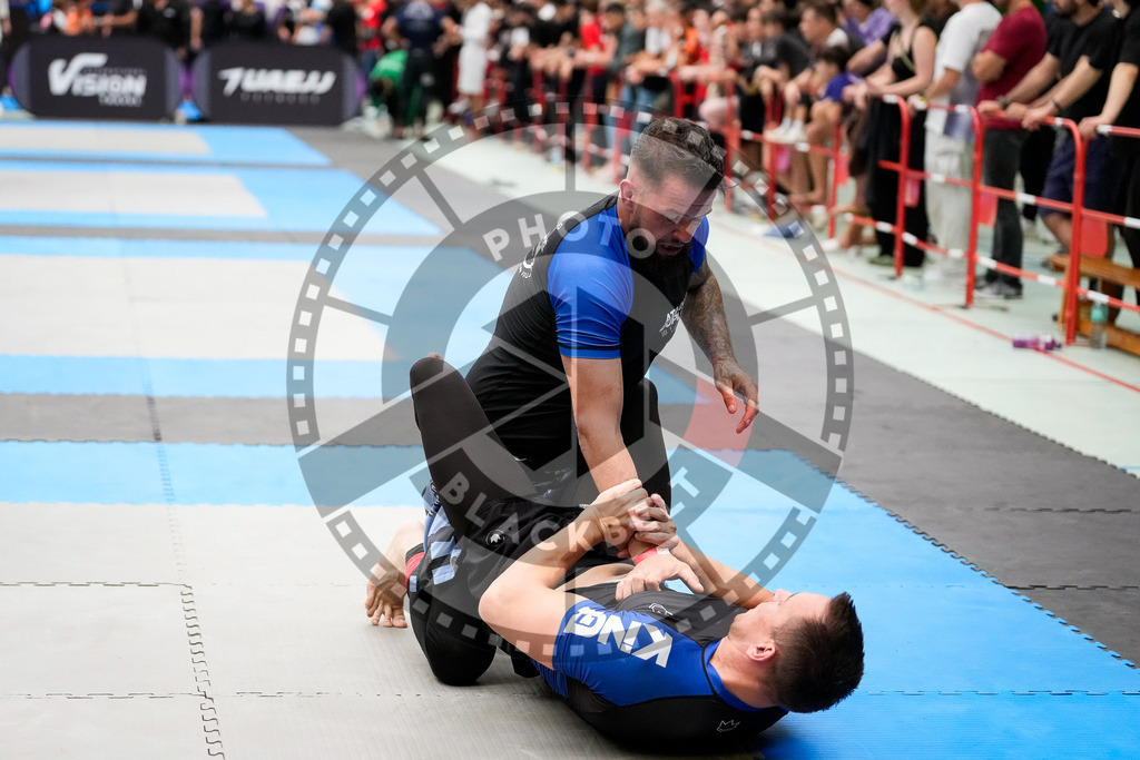 20250920PBB5853 | Athletes compete during the AJP Tour Hamburg International Jiu-Jitsu Championship, on September 20, 2025 in Hamburg, Germany. © Chiara Dazi / photoblackbelt