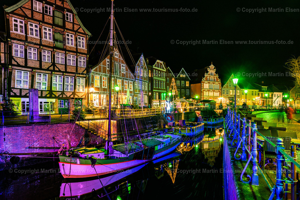 Stade Fischmarkt Weihnachtsmarkt_ELS_7544291124aaa | Fotos aus den Touristenorten aus Norddeutschland. - Realisiert mit Pictrs.com