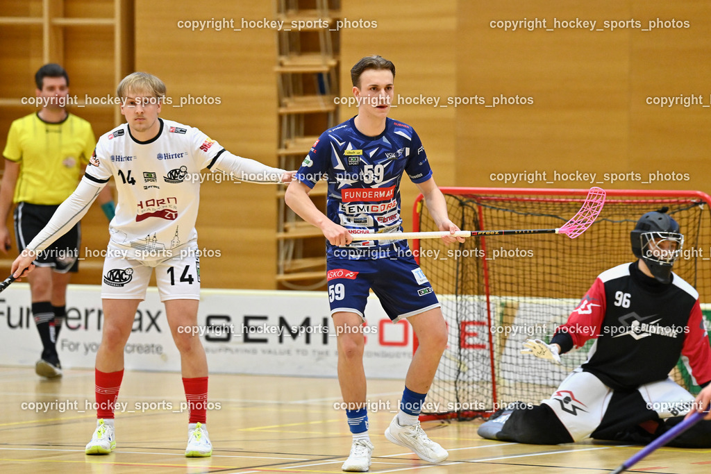 VSV Unihockey vs. KAC Floorball | #14 Pascual Fina KAC Floorball, #59 Nino Forelli VSV Unihockey, #96 Clemens Meixner KAC Floorball, VSV Unihockey vs. KAC Floorball, VSV Unihockey vs. KAC Floorball am 28.03.2026 in Villach (Ballspielhalle St. Martin), Austria, (Photo by Bernd Stefan)