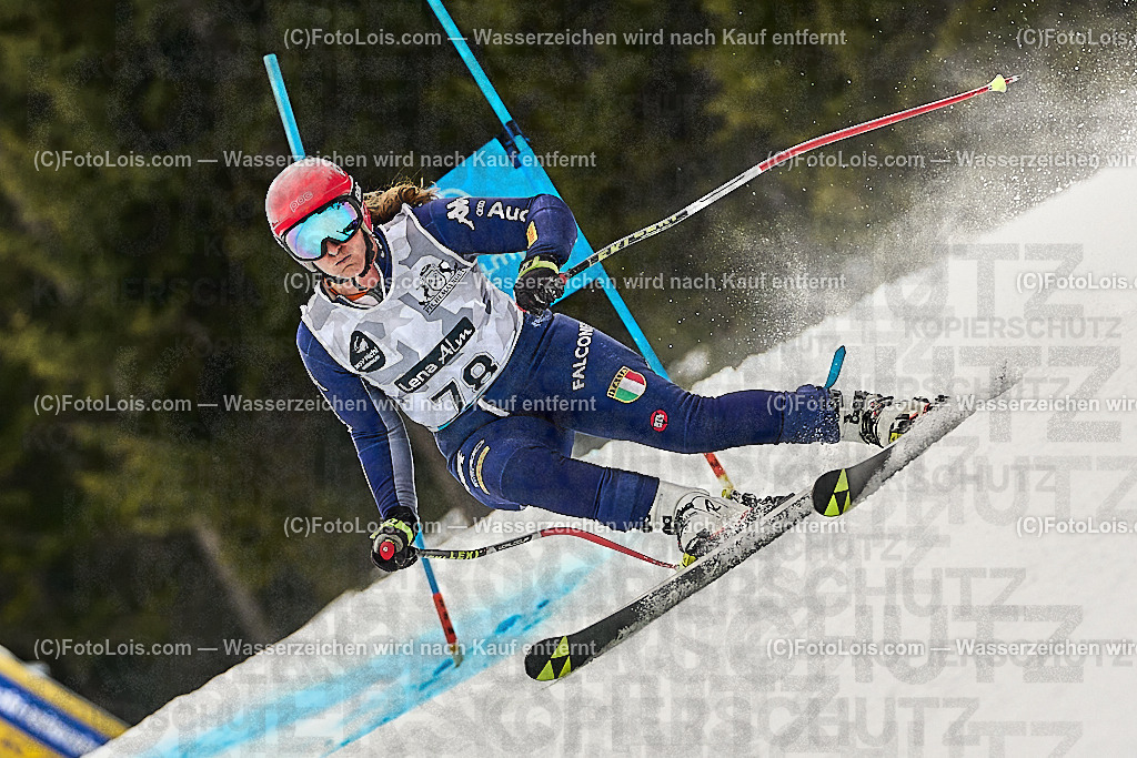 _WWO4394_MASTERS-WM_Reiteralm_CD-SG_GSTOETTINGER Monika | FISWORLD CHAMPIONSHIPSMASTERS ALPINE SKIING, 23. – 28. MÄRZ 2026 - REITERALM | STMK | AUT.   Veranstaltet vom Masters-Referat des Deutschen Skiverbandes (DSV). Durchführende Organisation: WSV Pichl-Reiteralm, unterstütutzt von den Bergbahnen REITERALM bei Schladming und SKI AUSTRIA.                            Disziplinen:  Super-G, GiantSlalom, Slalom.                                                 Kategorien:  A (Herrn 30-59 Jahre), B (Herrn ab 60 Jahre), C (Damen 30-59 Jahre), D (Damen ab 60 Jahre).                Rennstrecken:   Gasselhöhe und Muldenliftpiste auf der Reiteralm.