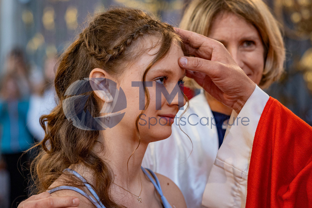 Trainproduction-20240519-1 | Firmung Klagenfurt-Dom 19.05.2024 10:30 Uhr