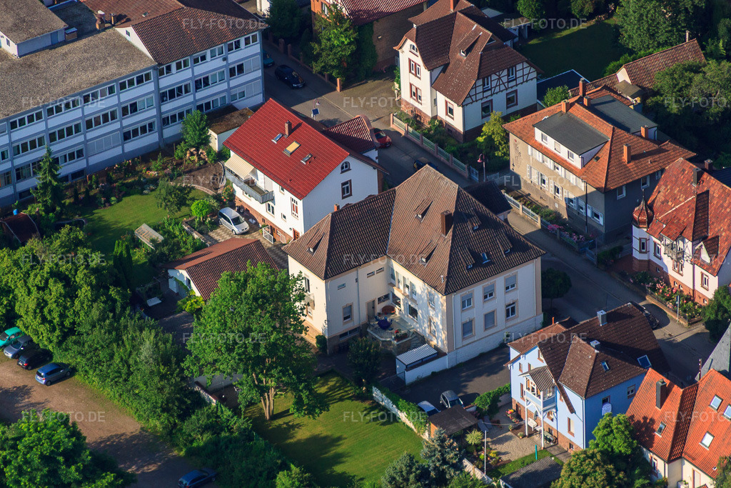 Luftbild: Bismarckstr in Kandel im Bundesland Rheinland-Pfalz in Deutschland. Foto: IMG_50898.jpg vom 04.07.2012 durch Werner Riehm/FLY-FOTO.de