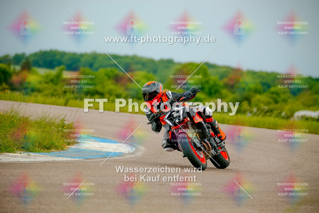 _MOT1675 | Hier findet Ihr Bilder von Touristenfahrten auf der Nürburgring Nordschleife oder von anderen Veranstaltungen die ich besucht habe. Viel Spass beim Durch Schauen 