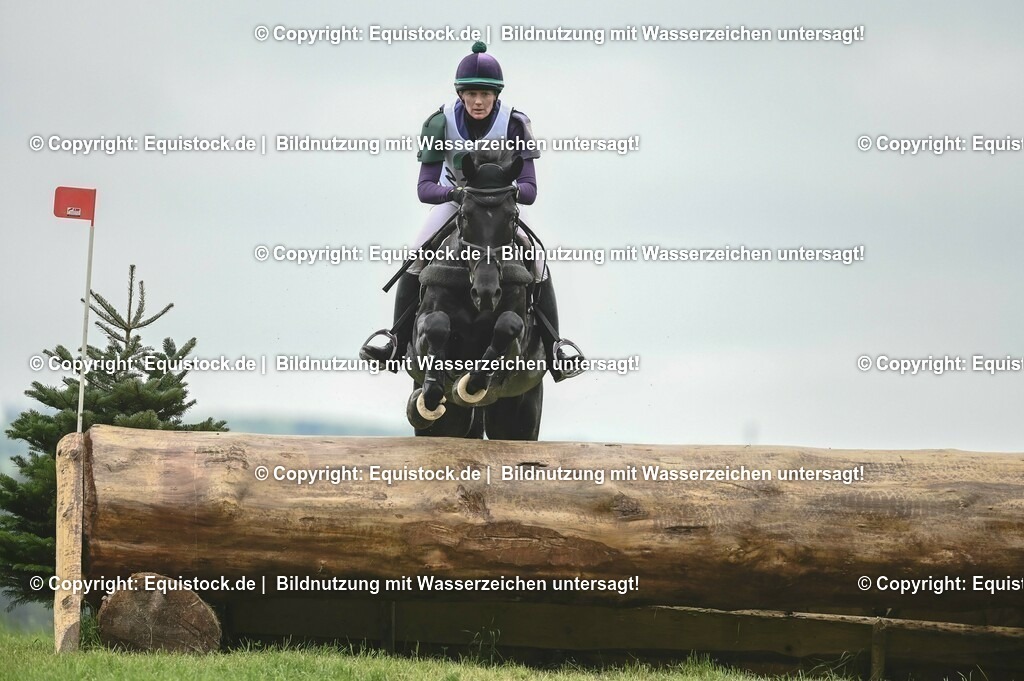 20230513_CCI2_Section2_Gelände_0530 | equistock