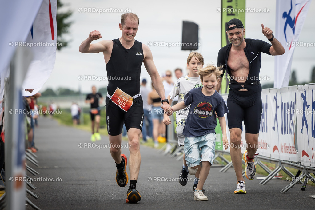 2. Swim & Run Köln; Koeln, 01.06.25 | Impressionen vom 2. Swim &amp; Run Köln am 01.06.25 am Fühlinger See in Koeln. Foto: BEAUTIFUL SPORTS/Leah Kohring