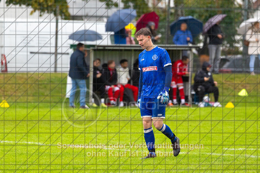 20261011_152457_0115_(c)_by_PhotoPeet | #,KSG Eislingen (grün) vs. 1.FC Donzdorf (rot), Fußball, Bezirksliga - Bezirk Neckar/Fils, 07. Spieltag, Saison 2026/2027, Rasensportplatz, Albstraße 69, 73054 Eislingen, 11.10.2026 - 15:00 Uhr,Foto: PhotoPeet / Sport- &amp; Eventfotografie / Peter Harich