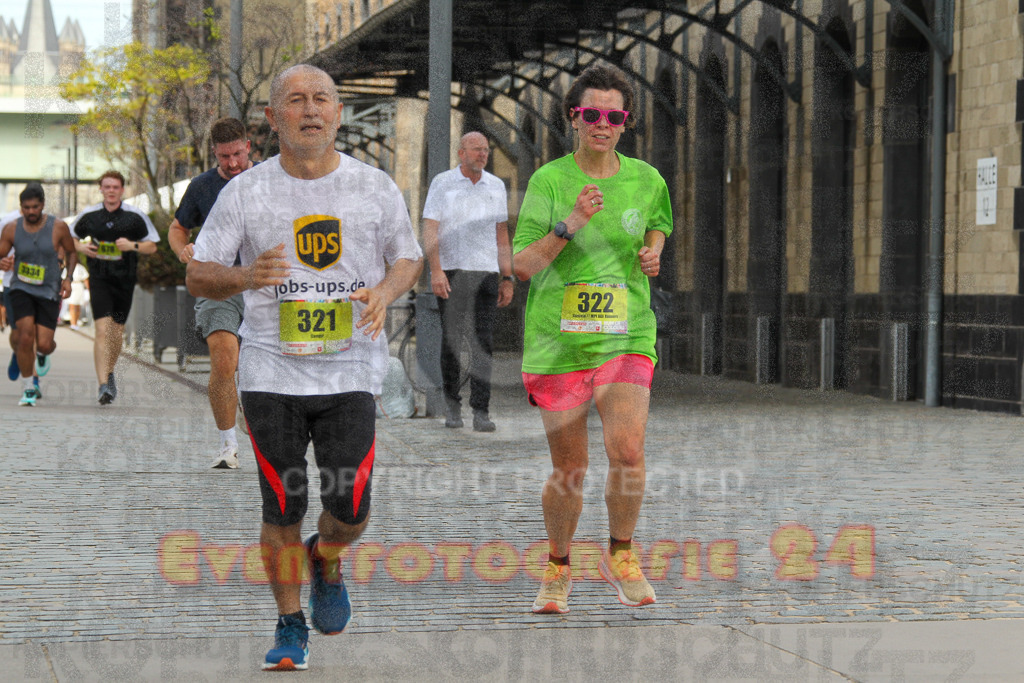 250920_1325_EV4_5470 | Sportfotografie im Rhein-Sieg Kreis, Köln, Bonn, NRW, Rheinland Pfalz, Hessen, etc. Unser Tätigkeitsfeld umfasst den Laufsport vom Volkslauf über den Marathon, Duathlon, Triathon bis zum Ultralauf wie Kölnpfad Ultra oder Schindertrail.