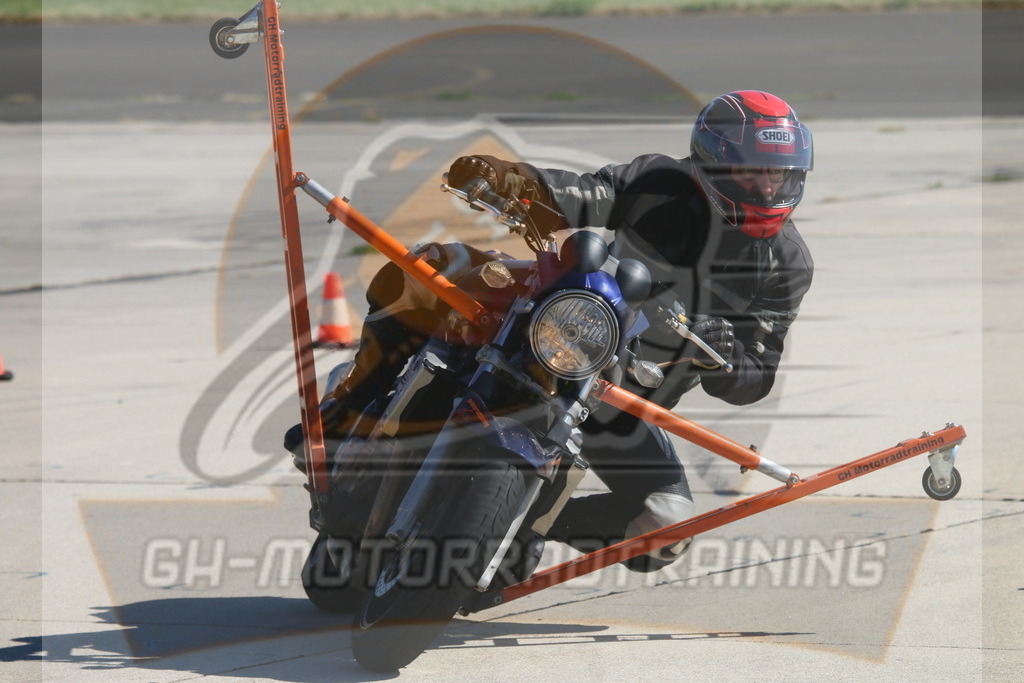IMG_3669 | gh-motorradtraining-foto.de - Realisiert mit Pictrs.com