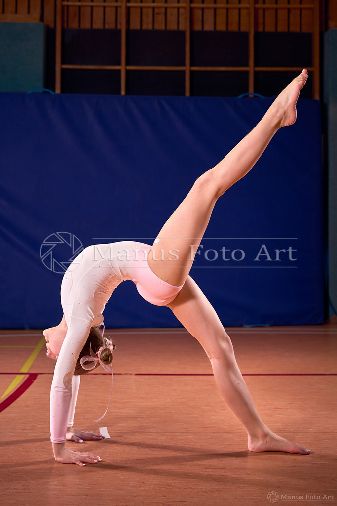 B-DSC00182 | Professionelle Sportfotografie in Hamburg, Schleswig-Holstein und Niedersachsen – spezialisiert auf Rhönrad, Geräteturnen, Leistungsturnen und rhythmische Sportgymnastik. Bundesweite Begleitung von Rhönrad-Events. Jetzt Sport-Fotos - Realisiert mit Pictrs.com