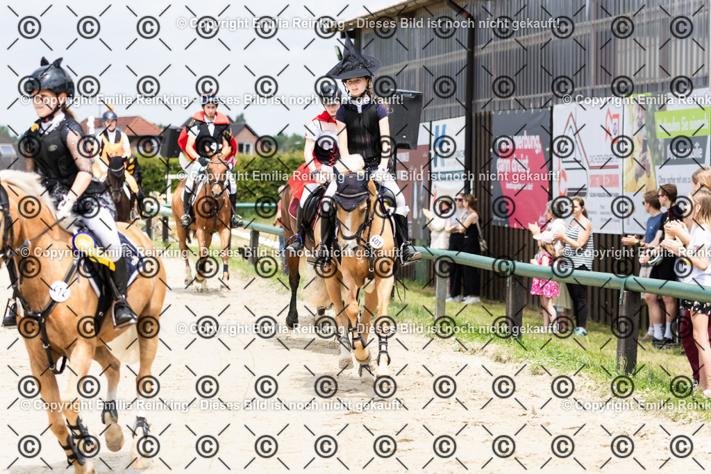 CL5A7527 | Emilia Reinking Fotografie - Realisiert mit Pictrs.com