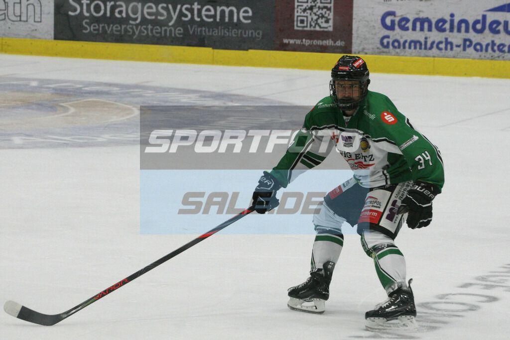 SC Riessersee - Höchstadt Alligators | Thilo Grau - Eishockey Oberliga Süd SC Riessersee - Höchstadt Alligators - © Sportfoto-Sale (MK) - Realisiert mit Pictrs.com