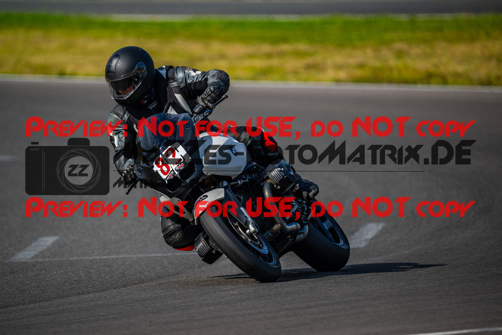 MaZZes_FotoMatrix_240724_6007705_2-591 | ROT