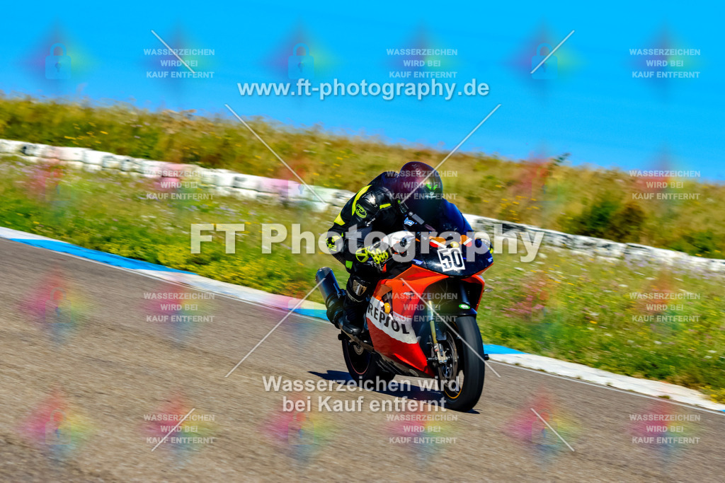 050-2248 | Hier findet Ihr Bilder von Touristenfahrten auf der Nürburgring Nordschleife oder von anderen Veranstaltungen die ich besucht habe. Viel Spass beim Durch Schauen 