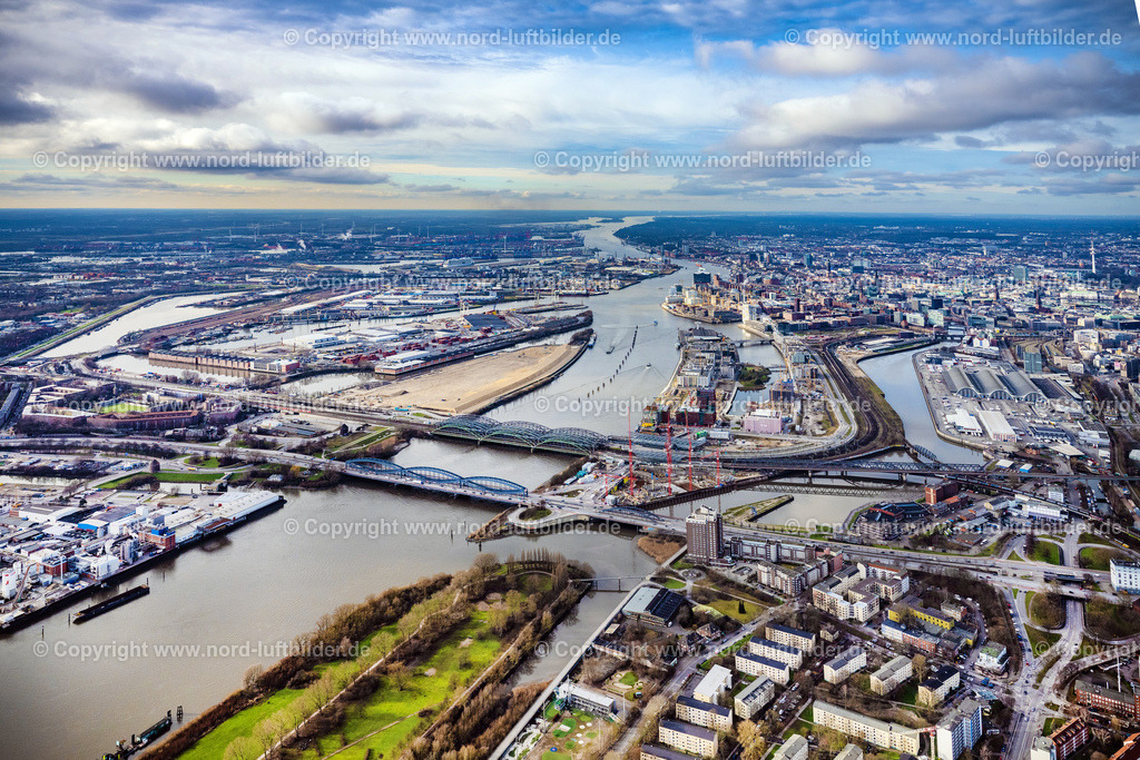 Hamburg_Veddel_Elbbrücken_ELS_2921040223 | HAMBURG 04.02.2023 Fluß - Brückenbauwerk Elbbrücken - Norderelbbrücke über die Ufer der Elbe im Ortsteil Veddel in Hamburg. // River - bridge structure Elbbruecken - Norderelbbruecke on the banks of the Elbe in the district Veddel in Hamburg. Foto: Martin Elsen