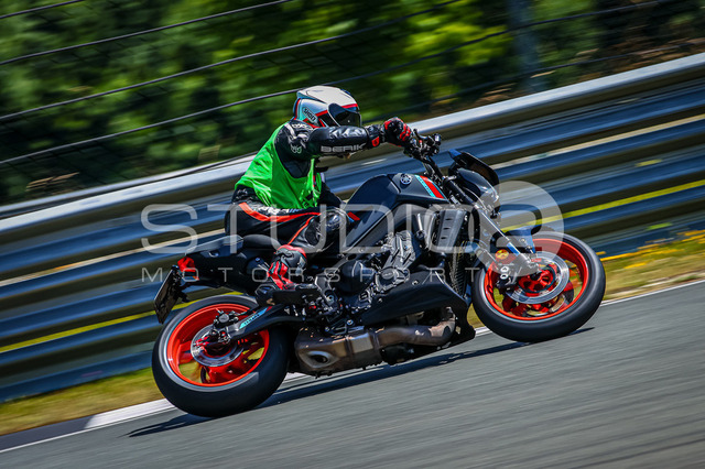 0232-250620BB-032_232 | Deine Full-Service-Agentur für ✔️Videoproduktionen und ✔️Motorsportfotografie Jetzt Angebot anfragen!