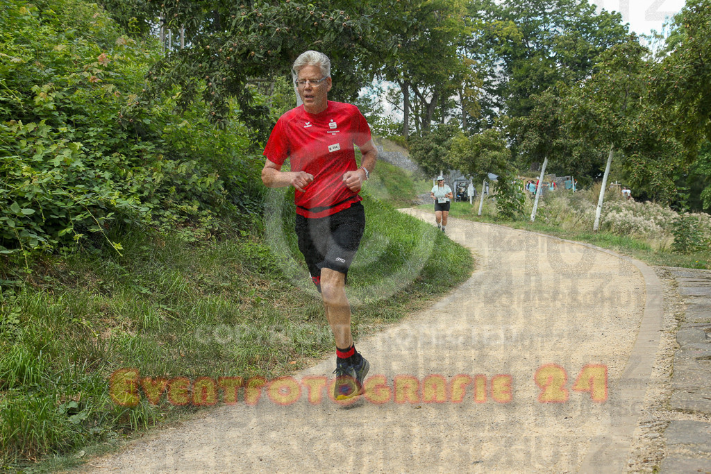 250824_1255_EX1_0933 | Sportfotografie im Rhein-Sieg Kreis, Köln, Bonn, NRW, Rheinland Pfalz, Hessen, etc. Unser Tätigkeitsfeld umfasst den Laufsport vom Volkslauf über den Marathon, Duathlon, Triathon bis zum Ultralauf wie Kölnpfad Ultra oder Schindertrail.