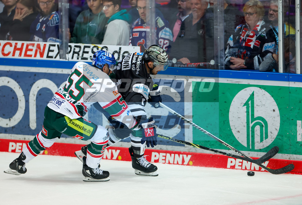Iserlohn Roosters - Augsburger Panther | David Warsofsky #55 (Augsburger Panther), Chris Brown #11 (Iserlohn Roosters)
DEL: Iserlohn Roosters - Augsburger Panther - Realisiert mit Pictrs.com