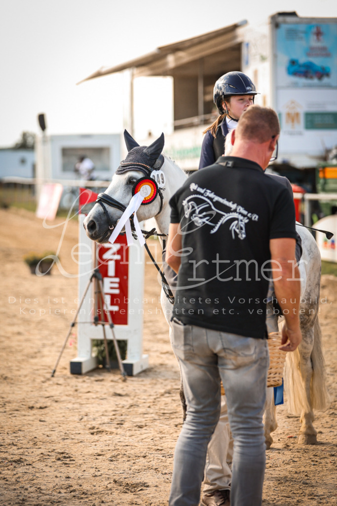 01.FrSpE00371 | Leoni Ertmer Photography - Realisiert mit Pictrs.com