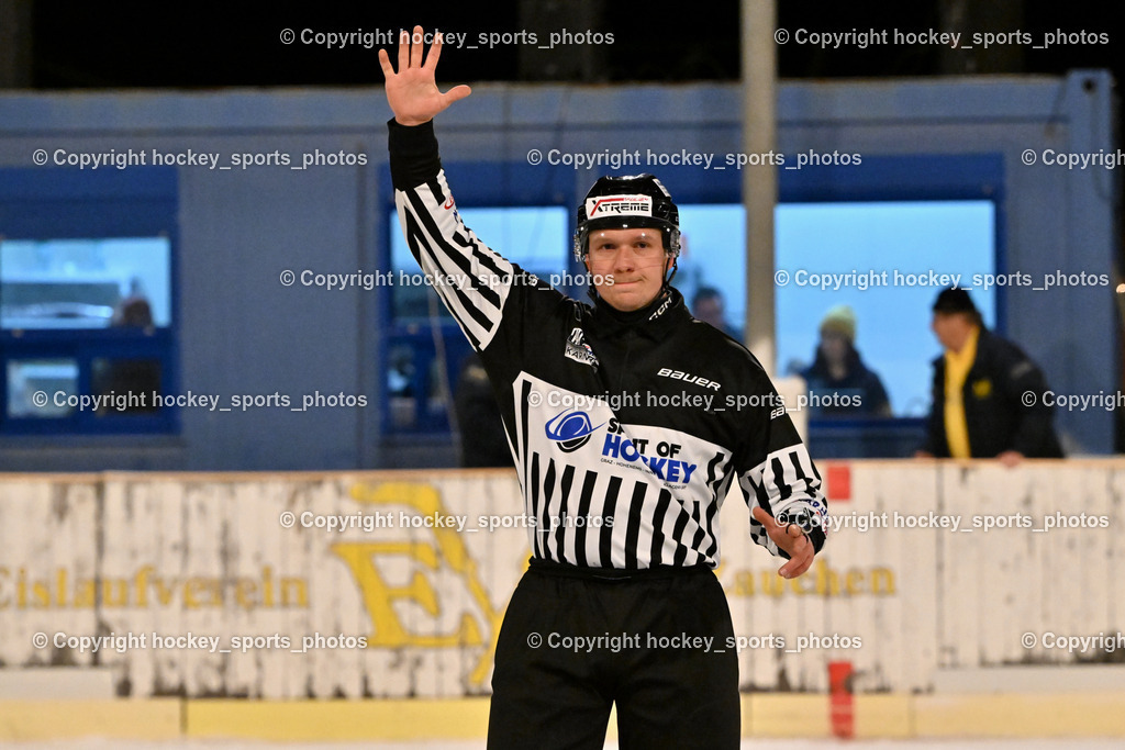 ELV Zauchen vs. EC Tigers Paternion  | UNTERWEGER Dominik Referee, ELV Zauchen vs. EC Tigers Paternion , ELV Zauchen vs. EC Tigers Paternion  am 02.01.2025 in Eisoval Zauchen (Stadthalle Villach), Austria, (Photo by Bernd Stefan)
