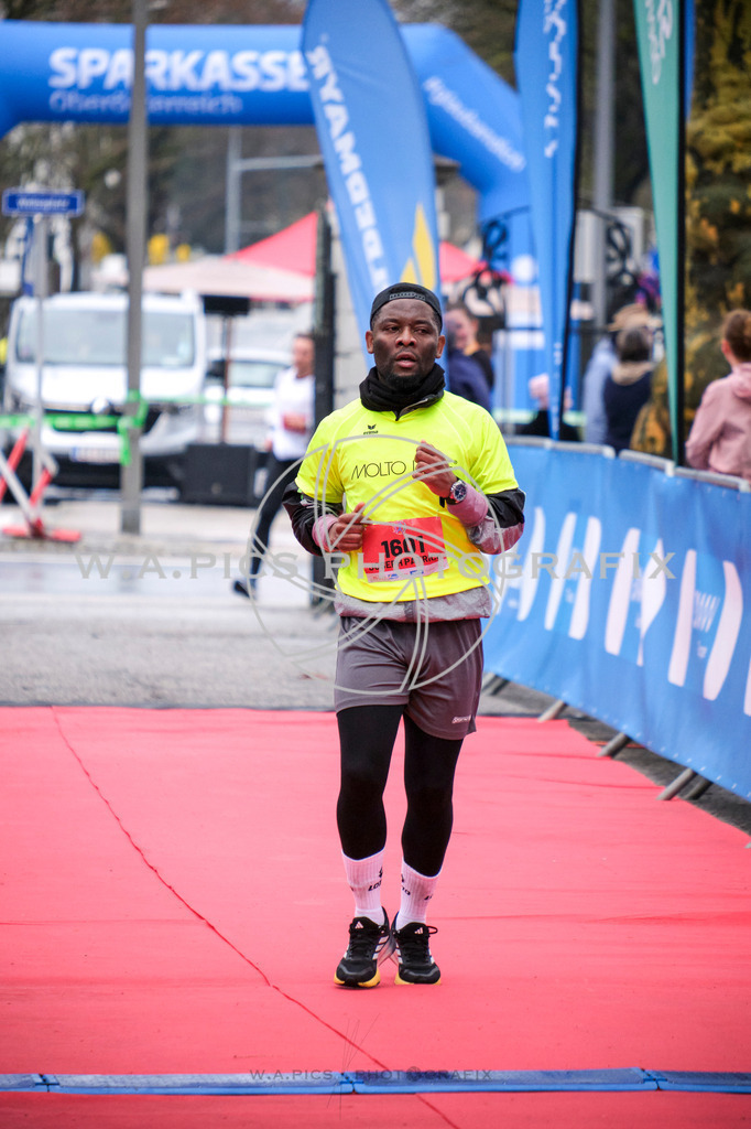 ..... | AUSTRIA, Wels, 30.03.25, ALOHA Wels Halbmarathon, Image Shows: , Foto: Wapics/RING M.
