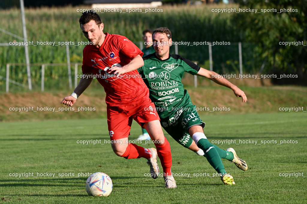 FC Lendorf vs. SC St.Veit | #9 Julian Brandstätter St.Veit, #12 Felix Helmut Hutter FC Lendorf, FC Lendorf vs. SC St.Veit, FC Lendorf vs. SC St.Veit am 17.08.2024 in Lendorf (Thomas Morgenstern-Arena), Austria, (Photo by Bernd Stefan)