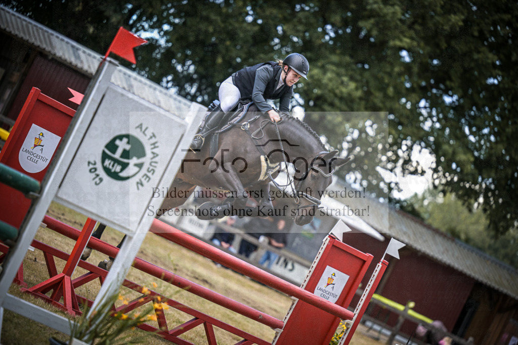 DOS_0362 | Entdecke hochwertige Reitturnierfotos von Foto Oger. Professionell, emotional und authentisch – jetzt Lieblingsmomente im Shop bestellen.Deutschlandweite Turnierfotografie. - Realisiert mit Pictrs.com