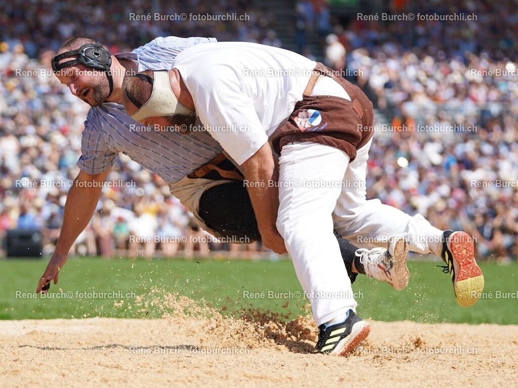 178 | René Burch leidenschaftlicher Fotograf aus Kerns in Obwalden.  Hier finden sie Sport, Landschaft und Natur Fotografie.
 - Realisiert mit Pictrs.com