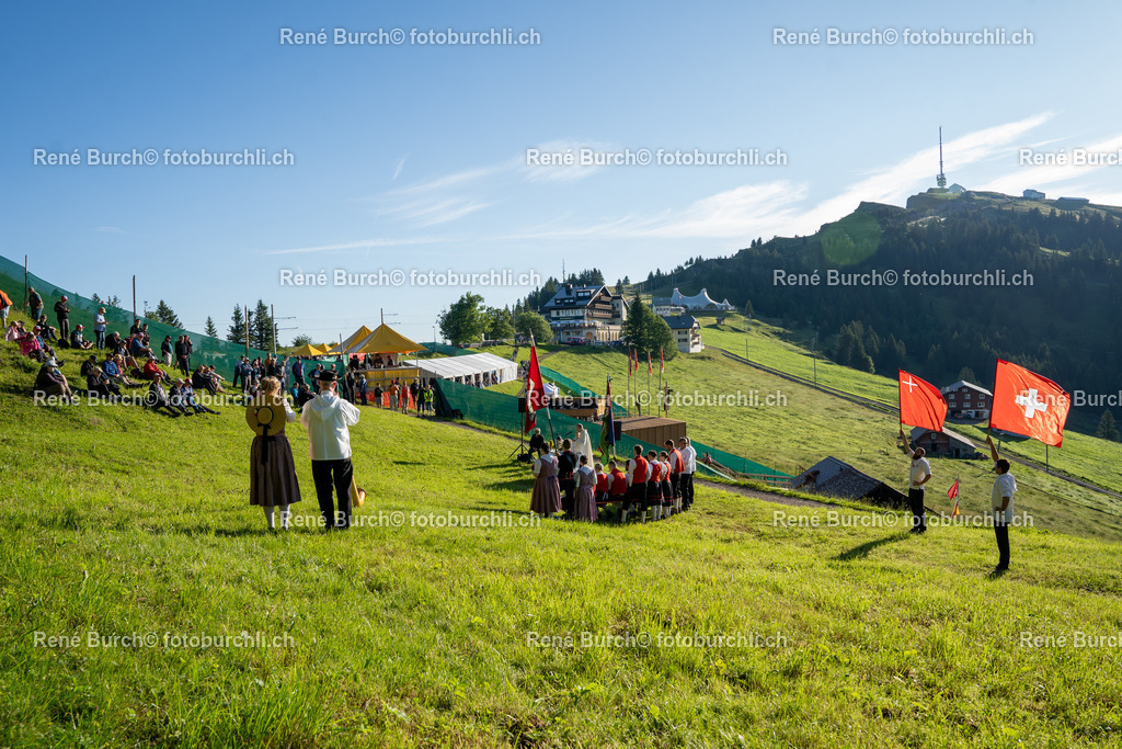 DSC02189 | René Burch leidenschaftlicher Fotograf aus Kerns in Obwalden.  Hier finden sie Sport, Landschaft und Natur Fotografie.
 - Realisiert mit Pictrs.com