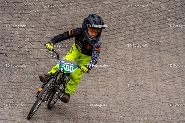 BayBMX2026-06616 | Fotogalerie von Thomas Dettweiler mit Eventbildern und lizenzfreien Fotos. Perfekt als Wandbild, für Büro, Website oder private Nutzung. - Realisiert mit Pictrs.com