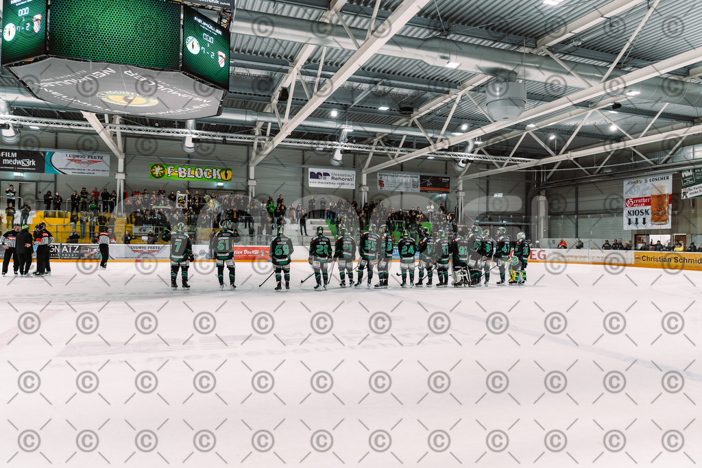 Alligators_vs_Peiting_25_11_2025-81 | Höchstadt Alligators Fotogalerie: Eishockey-Action aus Franken. Professionelle Spielfotos, Portraits & Stadionbilder zum Download. Jetzt entdecken! - Realisiert mit Pictrs.com